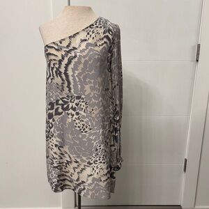Elegant One-Shoulder Gray Patterned Dress